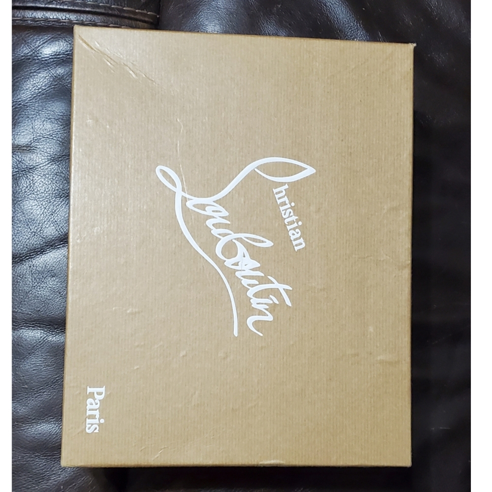 Christian Louboutin Used empty shoe box❣